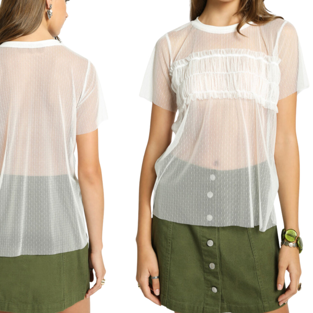 Sans Souci Mesh Sheer White Tee With Smocking Small